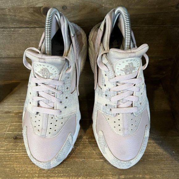 Womens Nike Air Huarache Run Premium Particle Rose Athletic‎ Shoes Sneakers 8 M - Picture 3 of 6